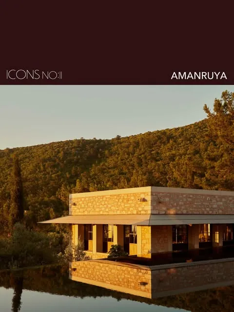 Icons No.II Amanruya paftası: mürdüm bant altında taş bina ve suda yansıması